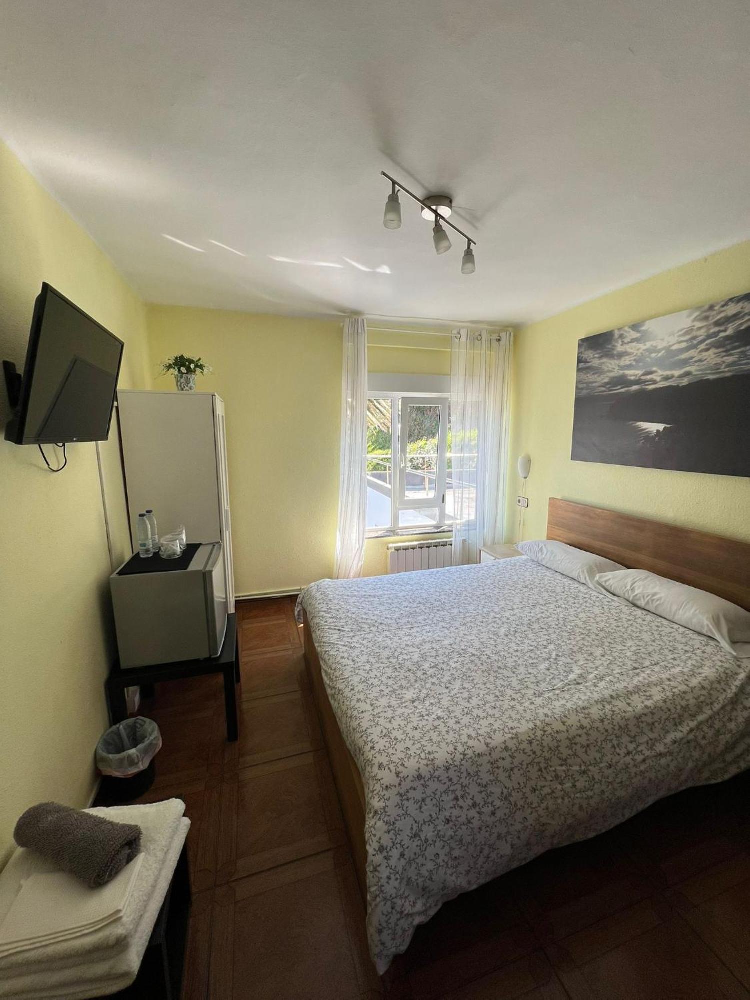 Pension Casa Miguel Artedo Chambre photo